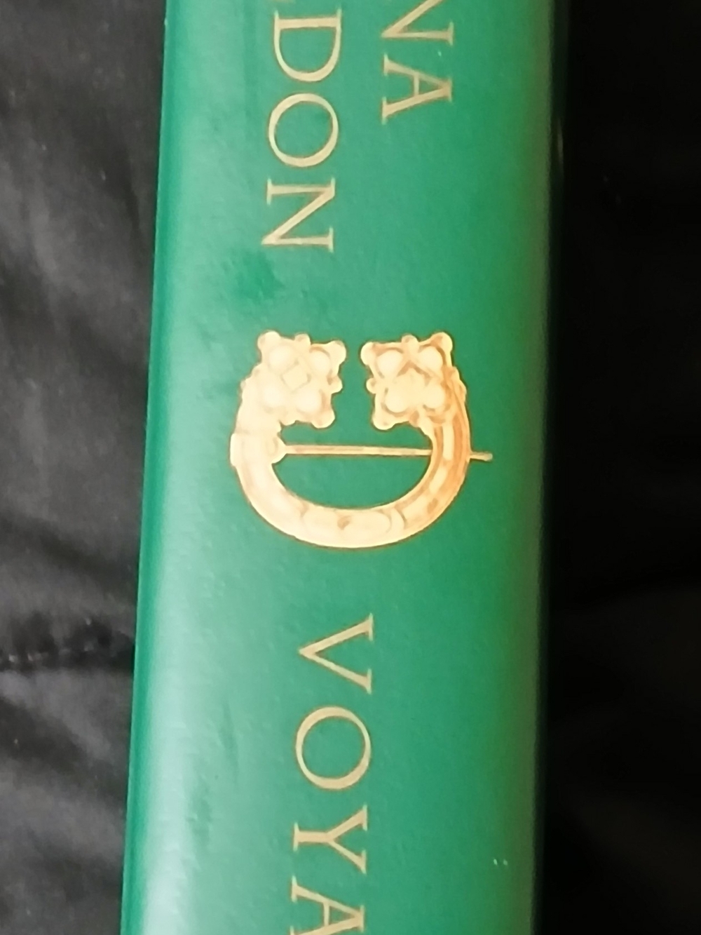 Vintage Hardcover Outlander Voyager Book By Diana Gabaldon - Picture 3 of 7